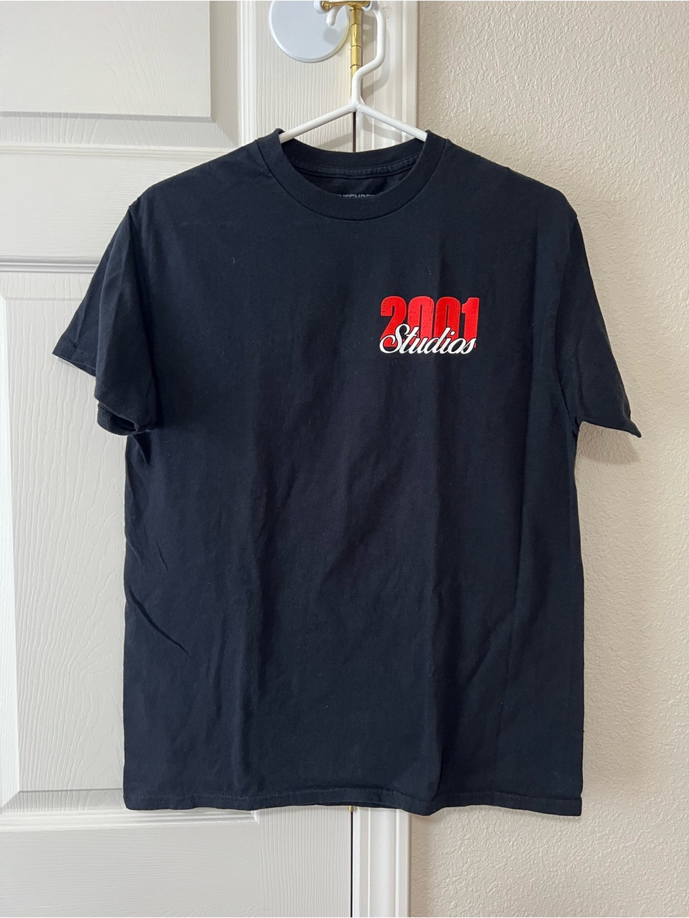 Unintended 2001 Studios Graphic Tee Black Red Los Angeles Streetwear Medium